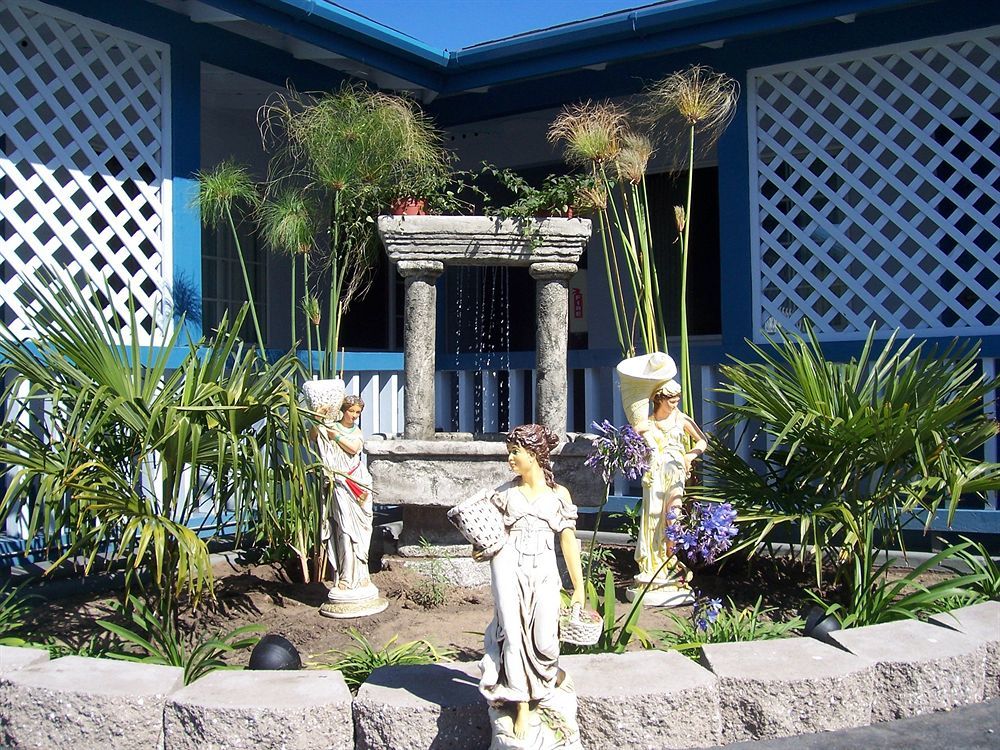 The Monterey Fireplace Inn Ngoại thất bức ảnh
